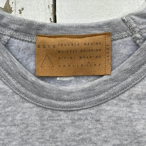 .❣️HOST PICK❣️ Boys + Arrows Hollywood Champ Sweatshirt - Picture 5 of 6